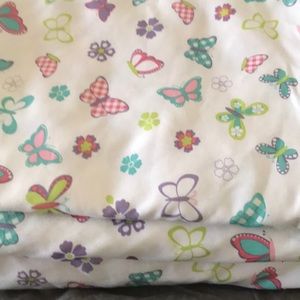 Twin size sheet set